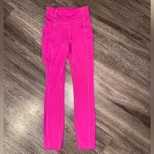 Lululemon Ripened Raspberry leggings size 0 high rise